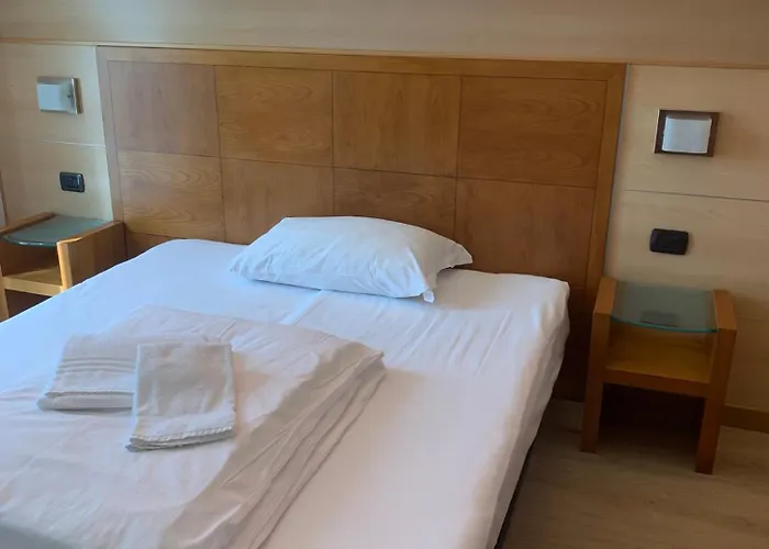 Hotel Garnì Delle Rose