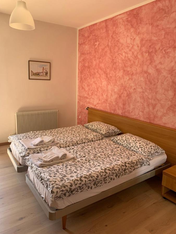 Garnì Delle Rose Bed & Breakfast