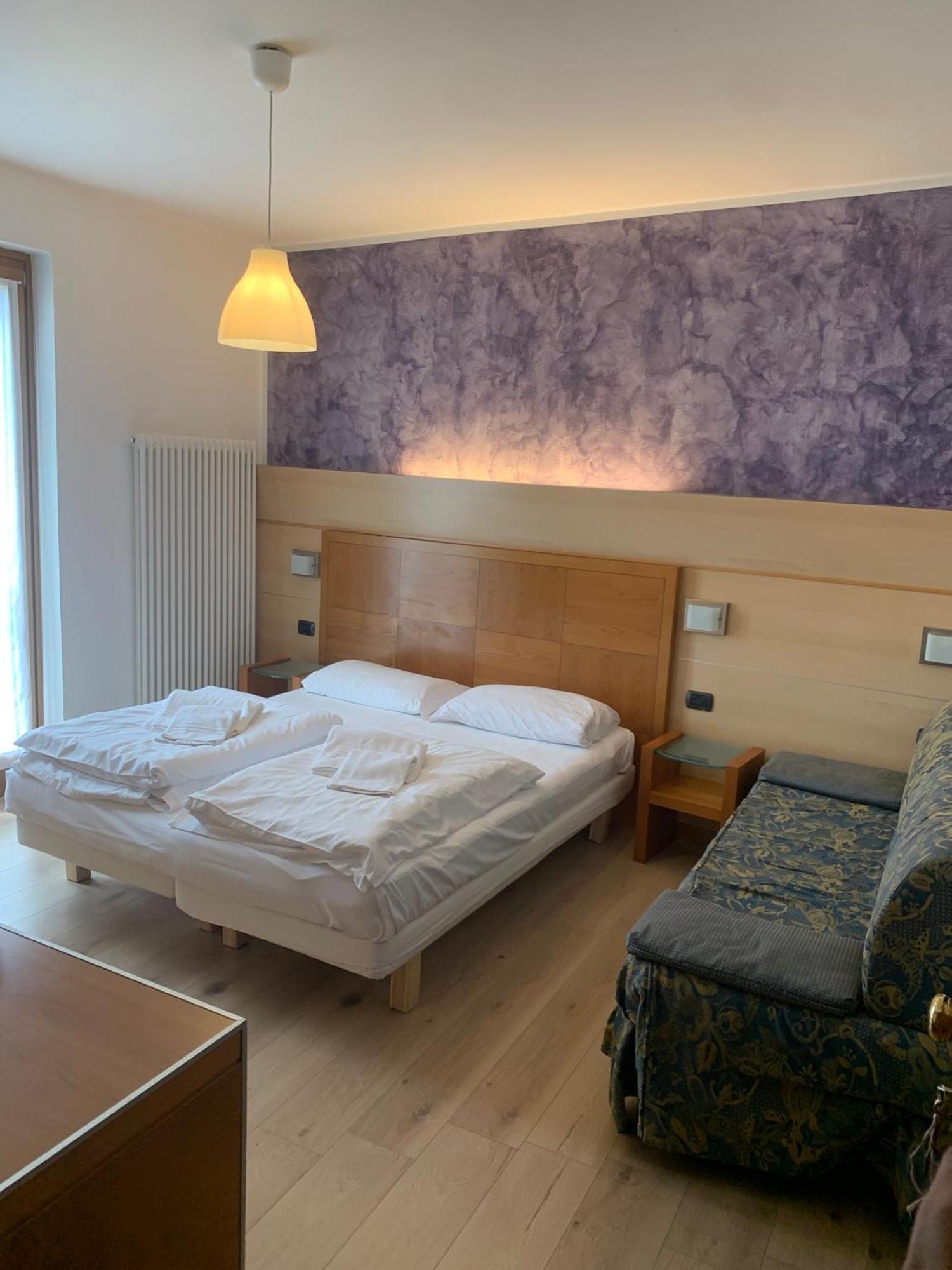 Bed & Breakfast Garnì Delle Rose Ceniga