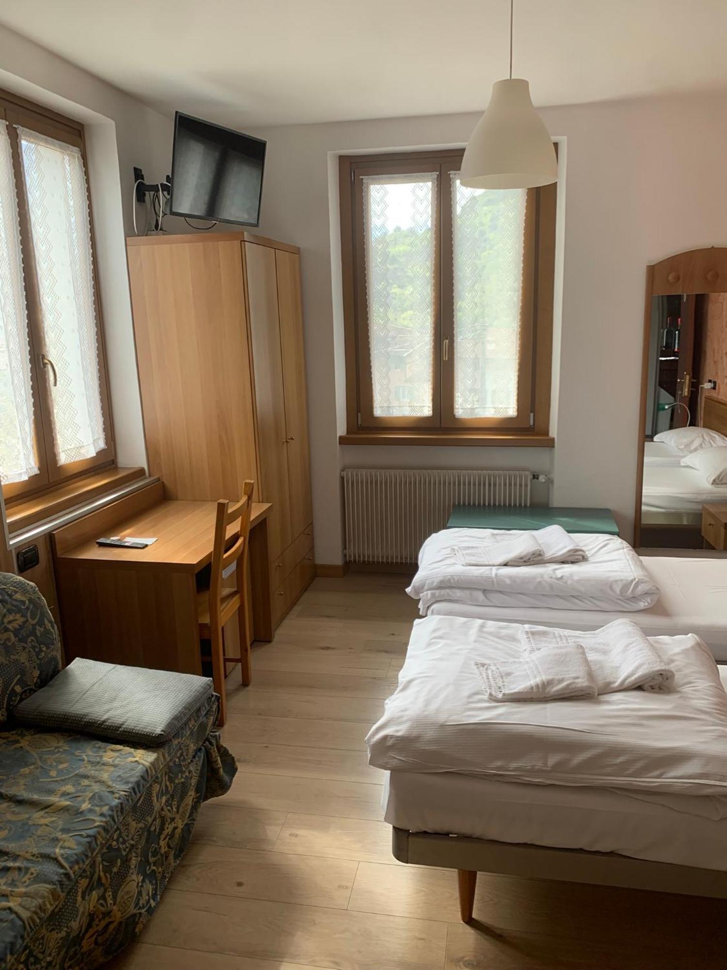 Bed & Breakfast Garnì Delle Rose Ceniga